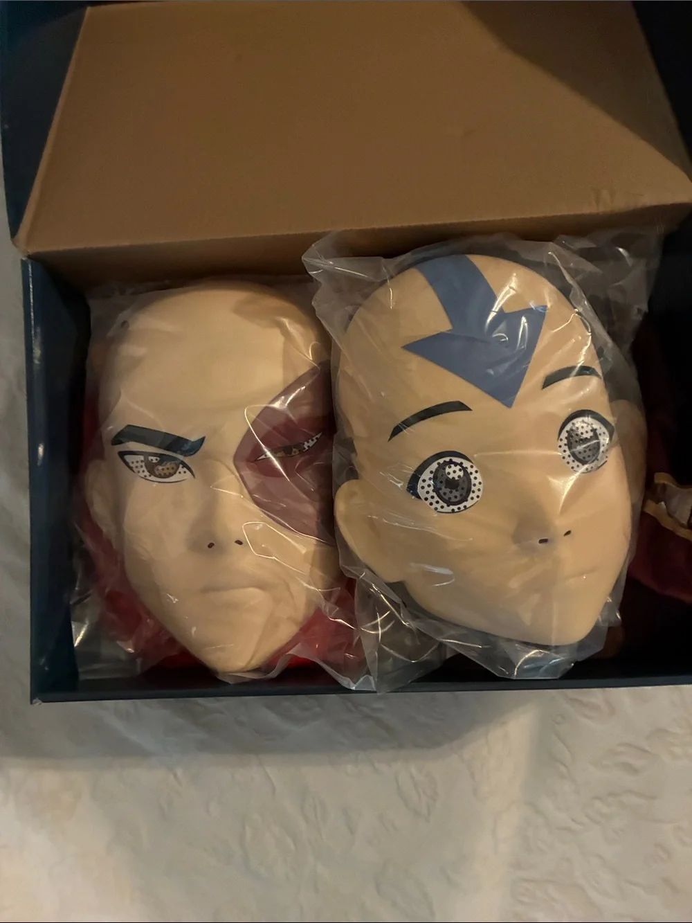 Nickelodeon Avatar Aang & Zuko Figure Set - Red, Yellow, Black